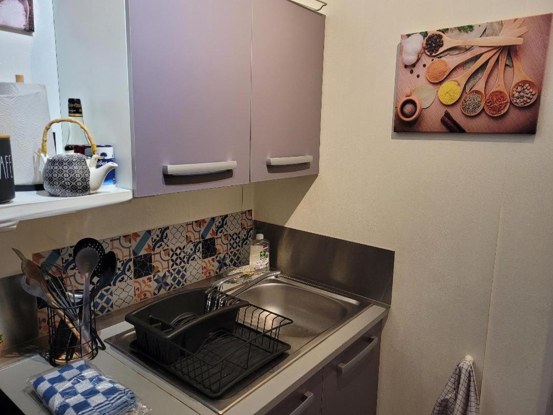 Studio Bourbon Apartment ลาโรช-โพเซย์ ภายนอก รูปภาพ